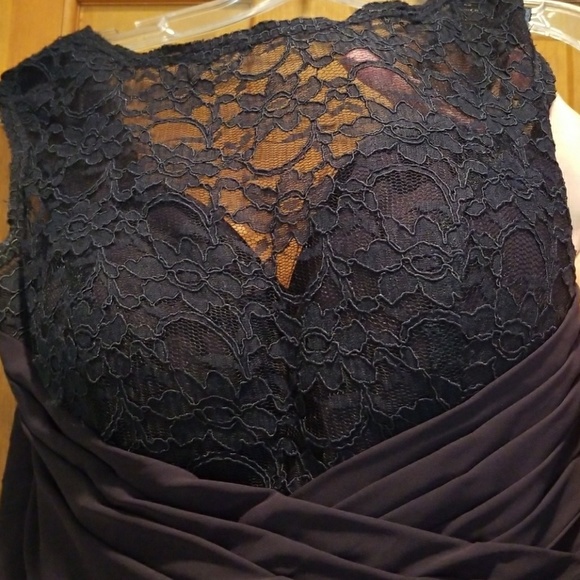 Formal Dress - Picture 3 of 3